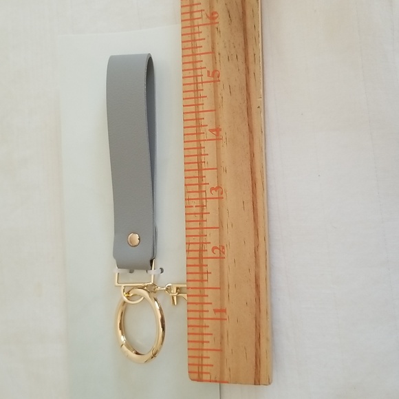 New Gold Grey Leather Strap Keychain - Picture 3 of 3